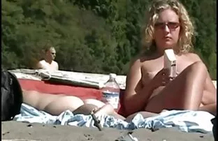 XXX Hot dog strumpor är tillbaka svenska amatör sexfilmer och stora bröst