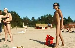 XXX Hon kom in i köket för son sexfilm att göra hennes glada fitta