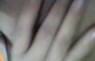 XXX Mycket vacker flicka som ligger gratis svensk porrfilm i tarmen