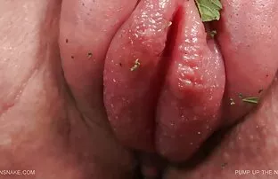 XXX Tre personer i en svenska sexfilmer gratis av amatörstudion