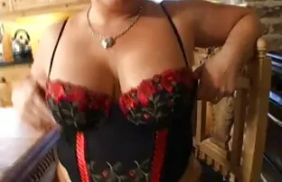 XXX Andre med lesbisk sexfilm vibrationer