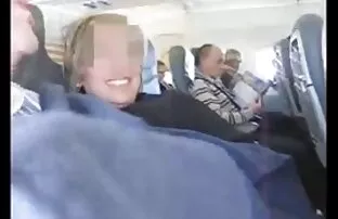 XXX Två spinkig sexfilmer med äldre kvinnor toppar som har sex
