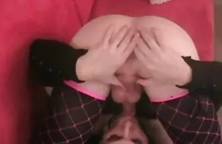 XXX Människor ger dem benen sexfilm så djupt som möjligt
